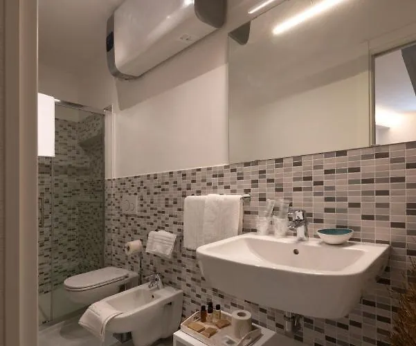 L'emporio 4*