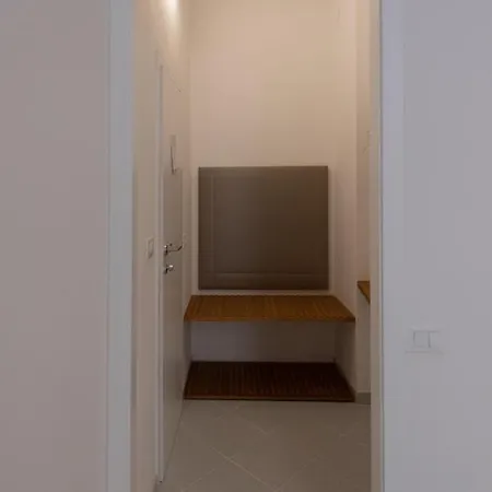 L'emporio מנרולה