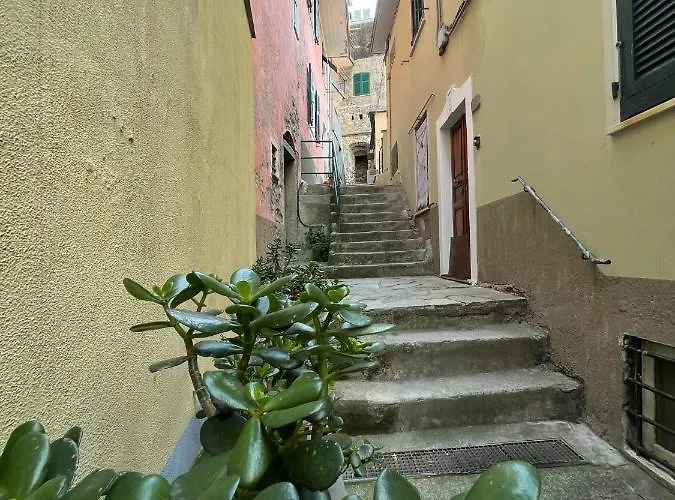 L'emporio Манарола