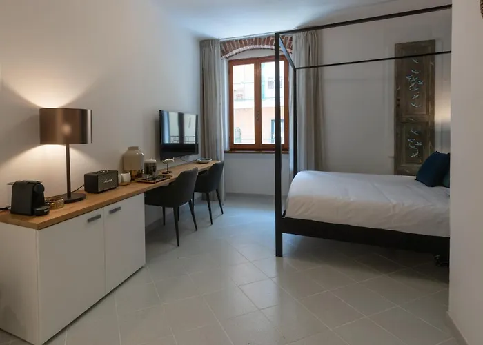 게스트하우스 L'emporio 마나롤라